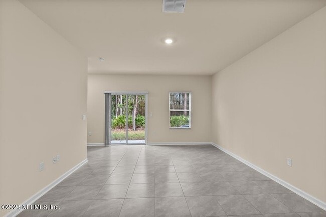 Building Photo - 279 Talulla Trl