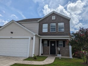 Building Photo - 2233 Blakers Blvd