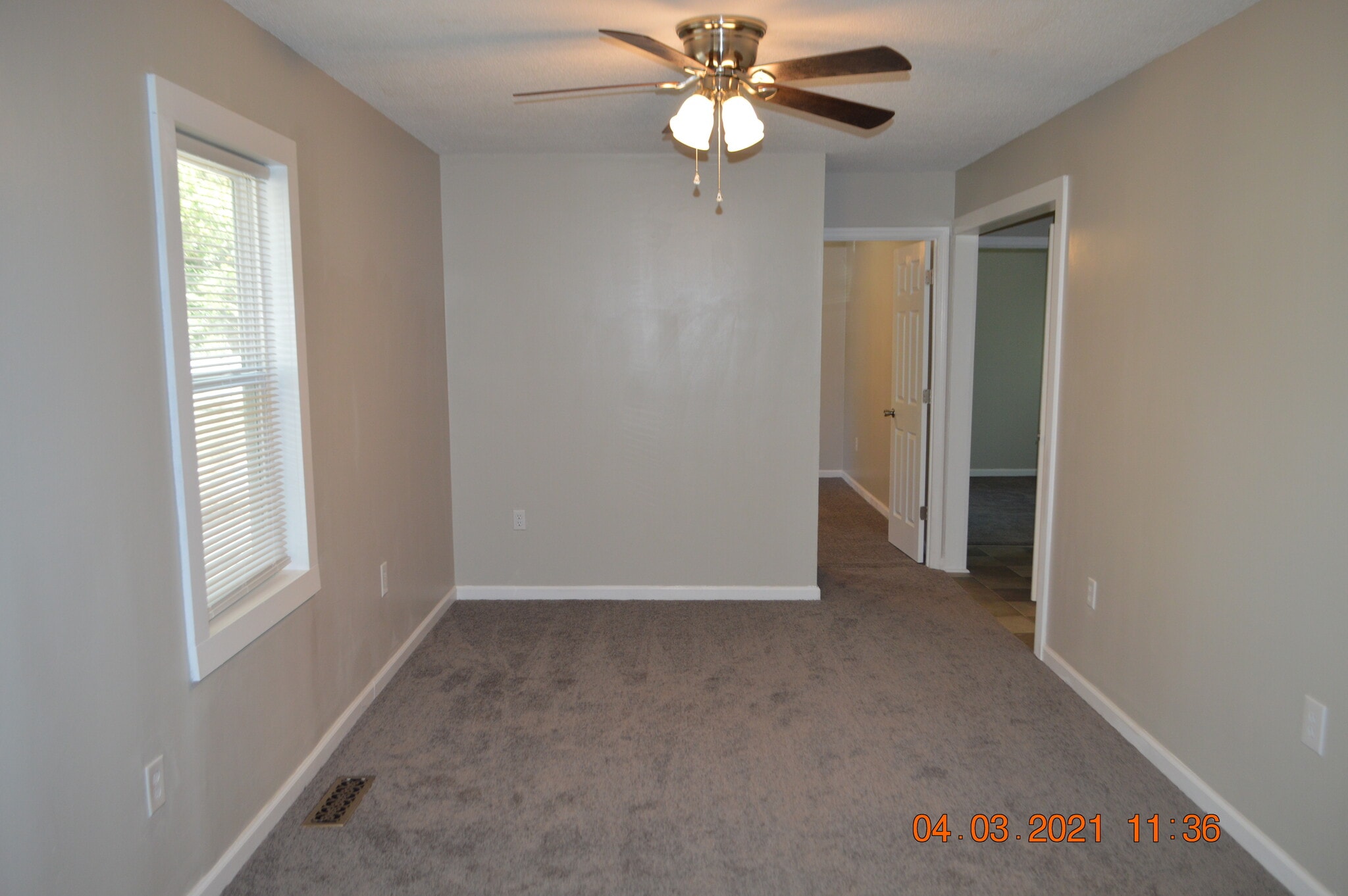 Living room - 106 Craven Rd