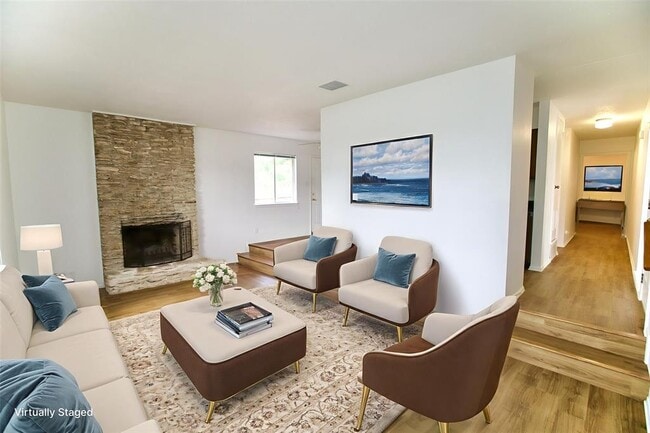 Building Photo - 8002 Sonnet Ave