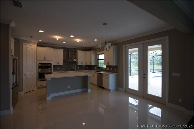 Building Photo - 7445 NW 109th Way