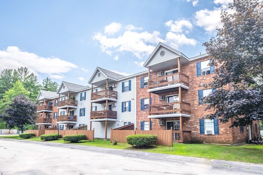 Pinewood Village 1729 Bog Rd Concord NH 03303 Apartment Finder