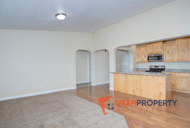 Building Photo - 11763 Currant Dr