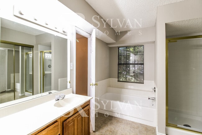 Building Photo - The Lifestyle You Deserve.