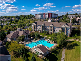 Building Photo - Plymouth Pointe