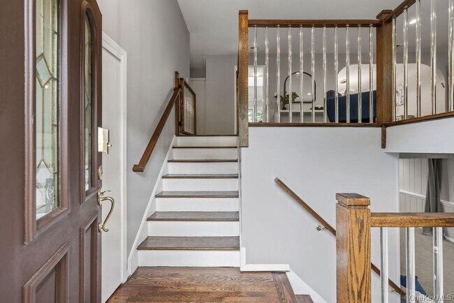 Building Photo - 44 Palisades Ct