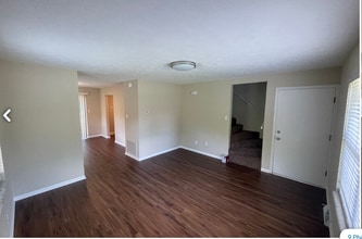 Building Photo - 9208 Pasadena Cir