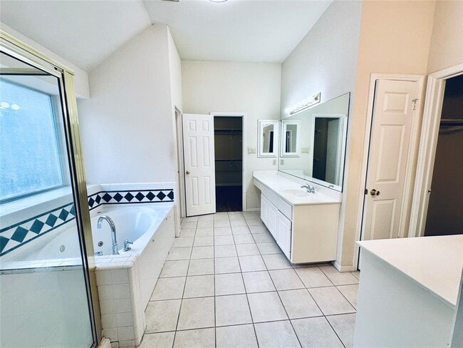 Building Photo - 7508 Orrick Dr