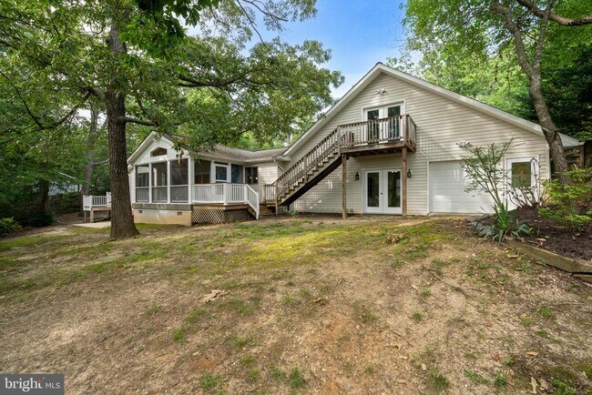 Building Photo - 44604 Smiths Nursery Rd