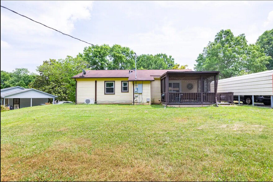 Building Photo - 392 Winchester Rd