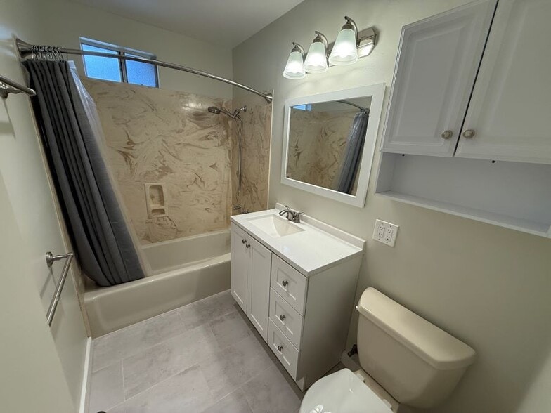 Bathroom - 3112 Idlewild Way