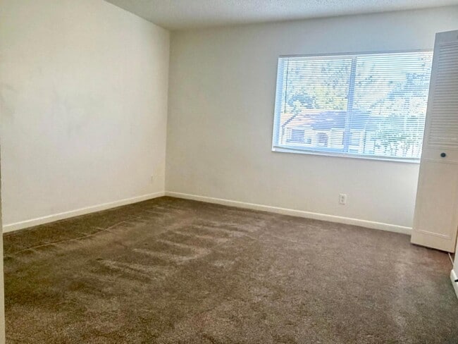 Building Photo - 4835 Sable Pine Cir