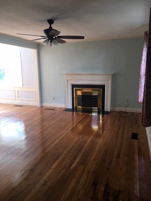 Building Photo - Four Bedroom 3.5 Bath Churchill Home