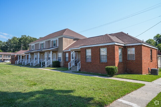 425 Lake Hill Dr The Ridge