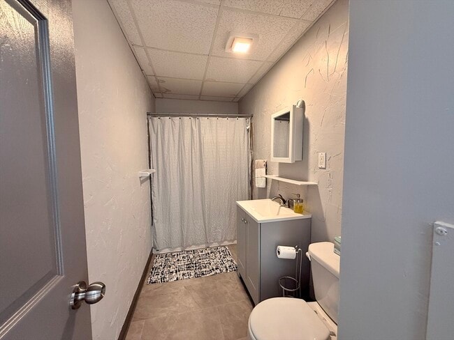 Building Photo - 70 Russell St