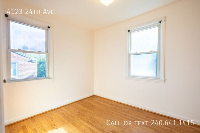 Building Photo - 4123 24th Ave