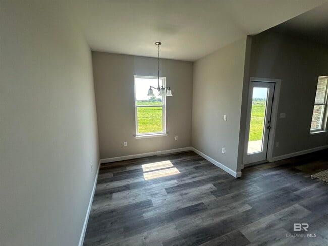 Building Photo - 8736 Lockridge Rd