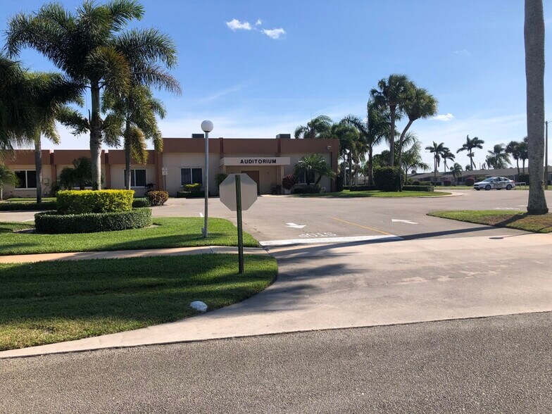 Auditorium - 2723 Dudley Dr E