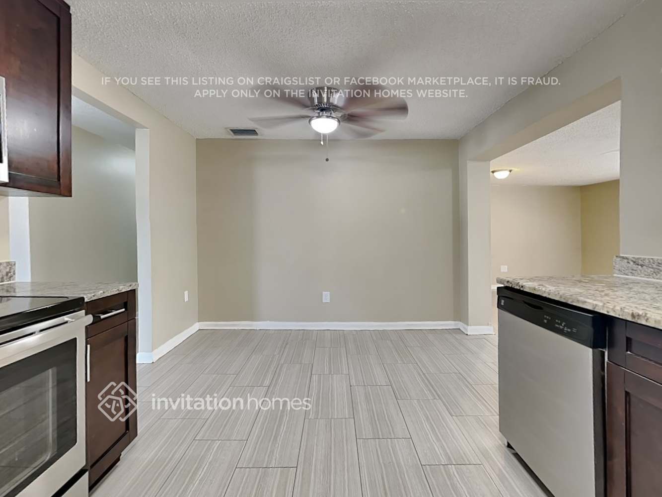 Building Photo - 8261 Greenleaf Cir