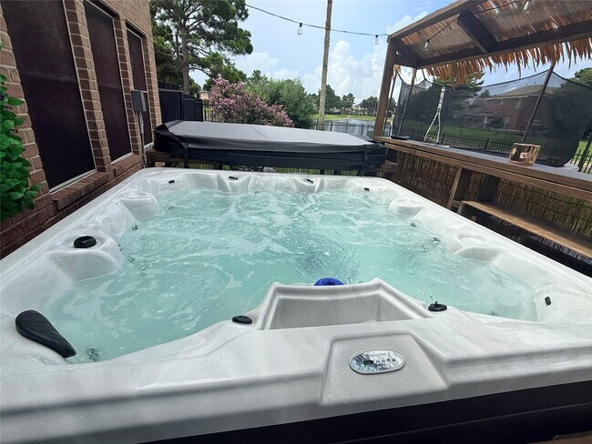 Building Photo - 17243 Desert Maize Ln