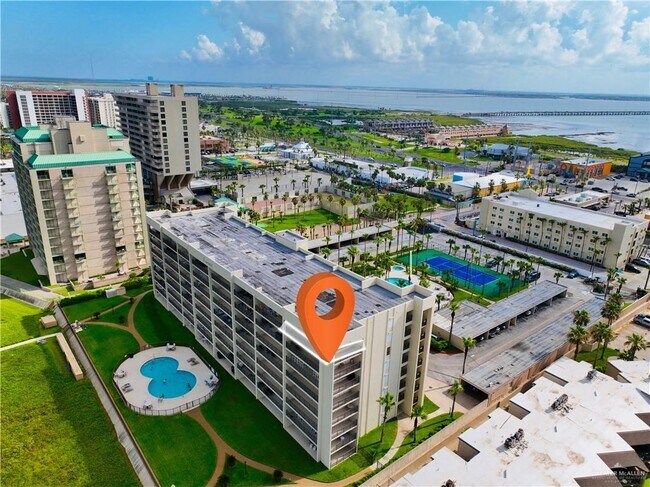 Building Photo - 900 Padre Blvd