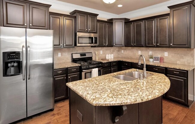 Building Photo - 7102 Sutter Ct