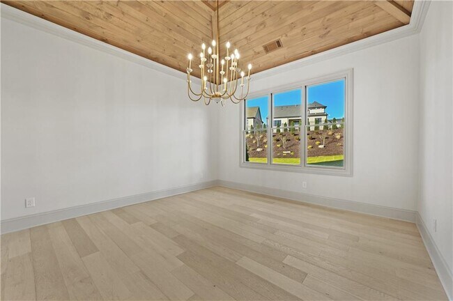 Building Photo - 2447 Rock Maple Dr NE