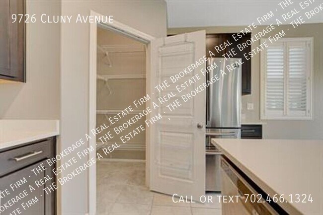 Building Photo - 9726 Cluny Ave