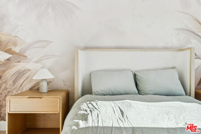 Building Photo - 265 Westlake Blvd