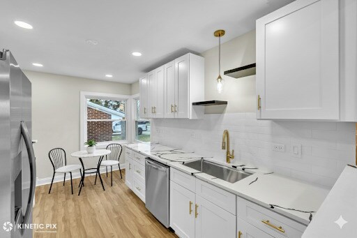 Building Photo - 4938 W Randolph St