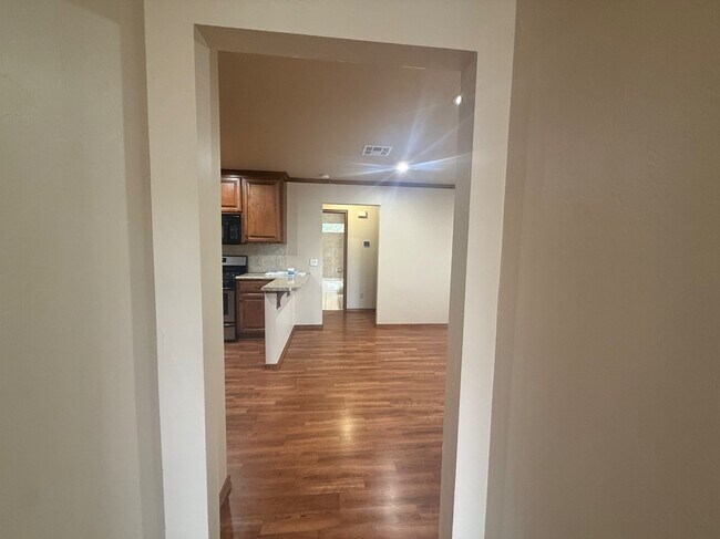 Building Photo - 118 Sahoma Terrace