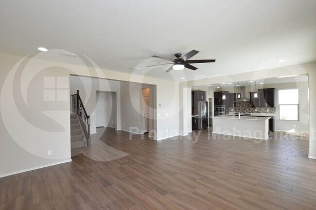 Building Photo - 9677 W Fallen Leaf Ln