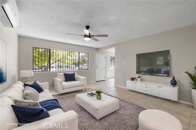 Building Photo - 207 Flora St