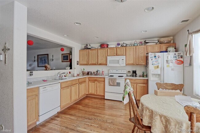 Building Photo - 2 br, 2 bath House - 9338 Welby Road Terrace