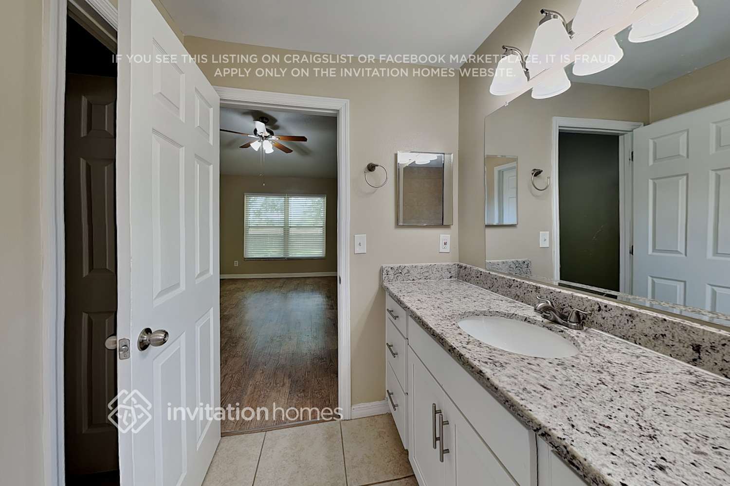 Building Photo - 14841 Margaux Dr