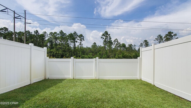 Building Photo - 7675 Shadow Lake Dr