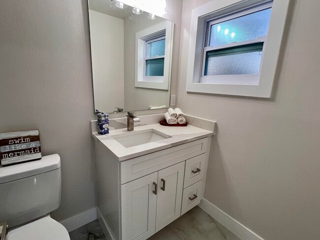 Building Photo - 3023 Sea Gate Cir