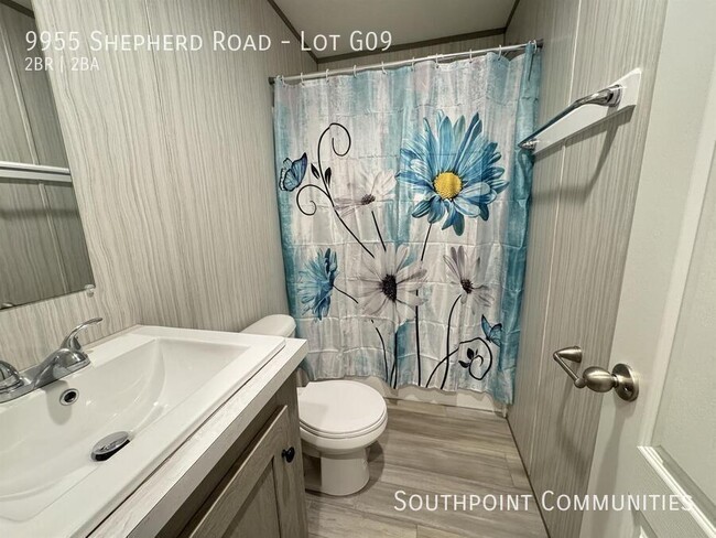 Building Photo - 9955 Shepherd Rd