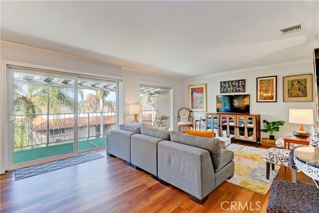 Building Photo - 881 Via Mendoza