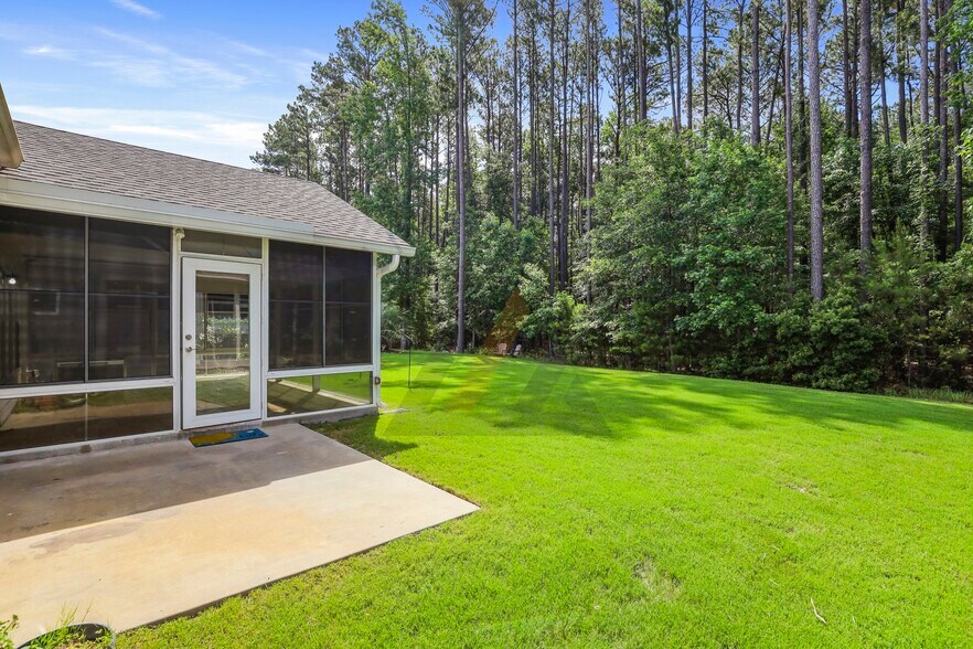 Building Photo - 1251 Northlake Blvd