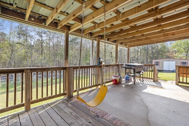 Building Photo - 15792 Texas Ave