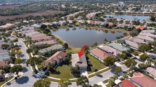 Building Photo - 2675 Clipper Cir