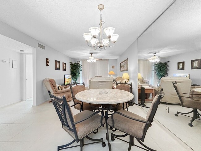 Building Photo - Fully Furnished Resort-Style Waterfront Living at Pasadena Cove - 2Bed|1Bath