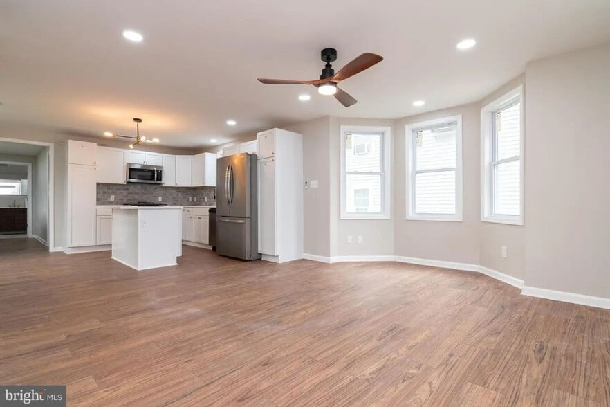 Building Photo - 107 West St