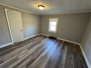 Building Photo - Charming 2-Bedroom Haven on Tribble Street – Your Cozy Retreat Awaits in Seneca!