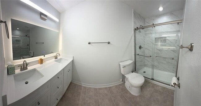 Building Photo - 167 Westmoreland Cir