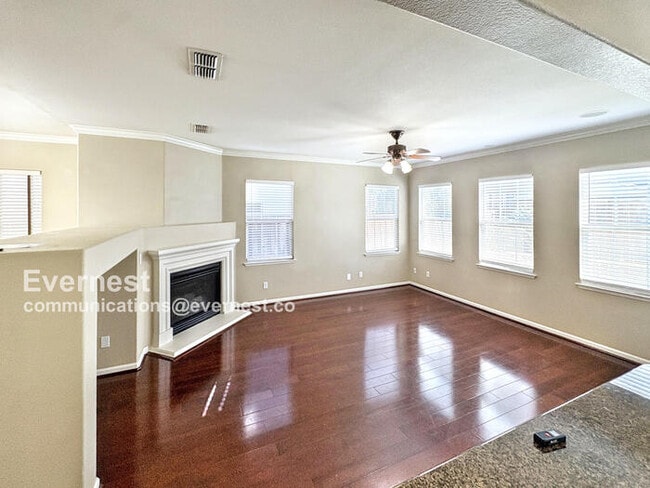 Building Photo - 246 W Recreo Way