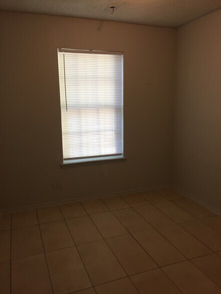 Building Photo - 5732 Whittlesey Rd