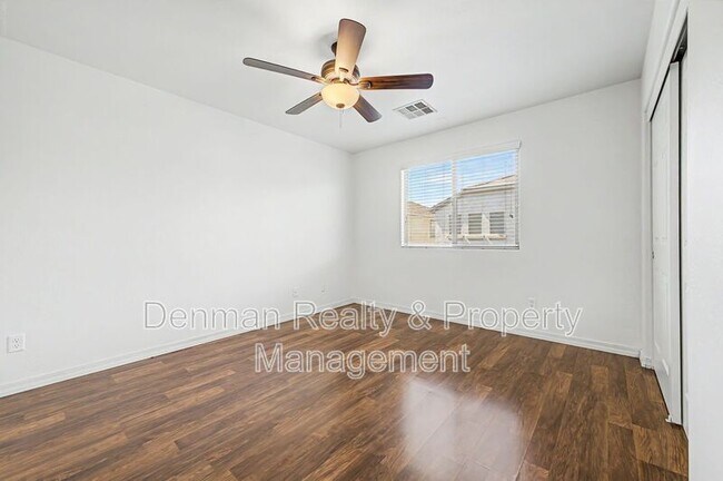 Building Photo - 2048 W Monte Cristo Ave
