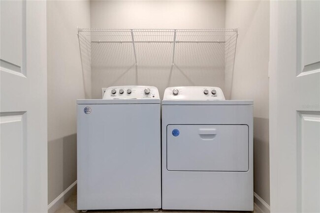 Building Photo - 8341 Wildflower Glen Ave